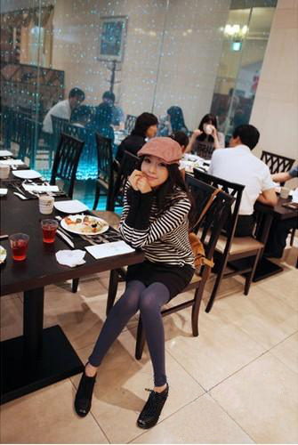 帽子是時尚達(dá)人們必備的造型單品